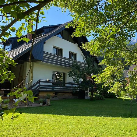 Apartment Zidana Marela - Attic With A View Kranjska Gora Exterior photo