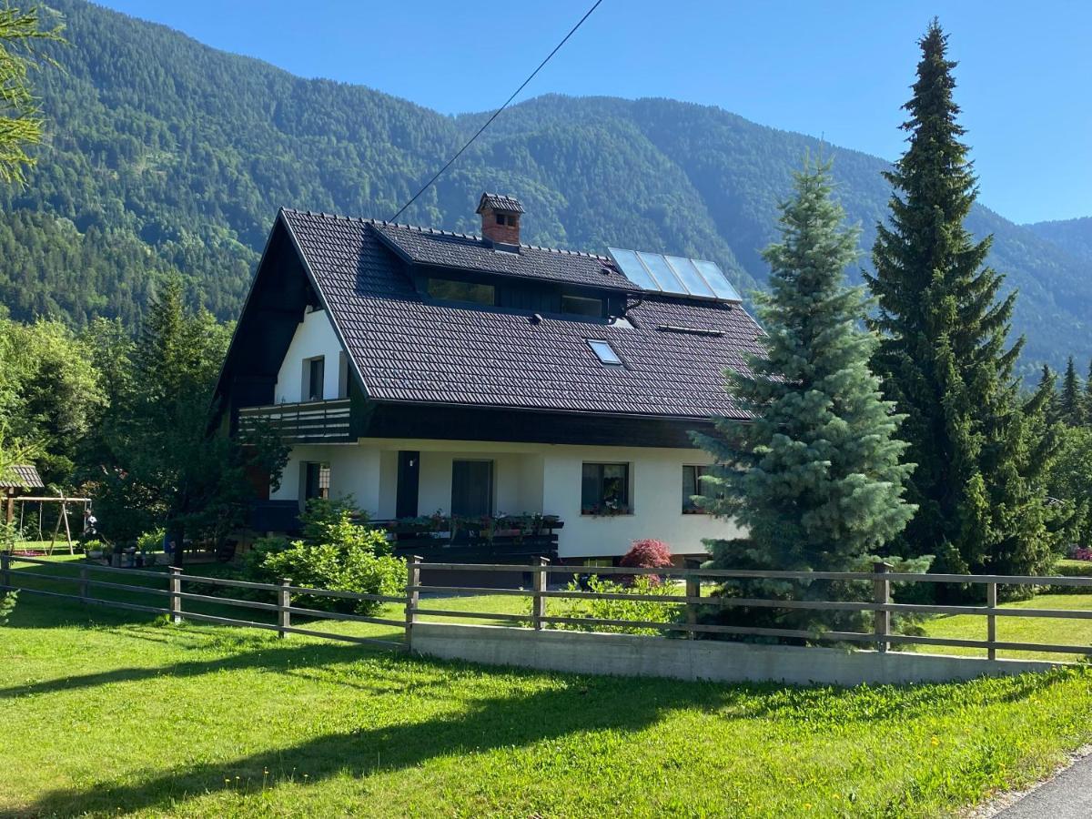 Apartment Zidana Marela - Attic With A View Kranjska Gora Exterior photo